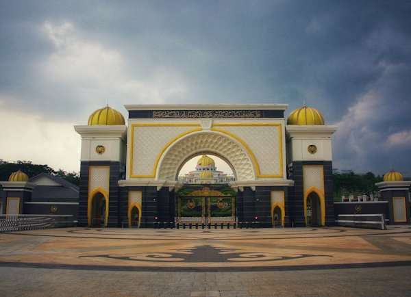 Istana Negara, Jalan Duta