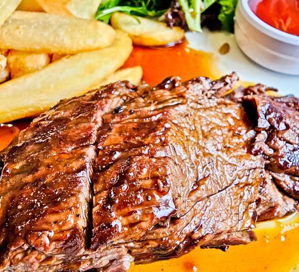 Indulge in Auckland's Culinary Delights