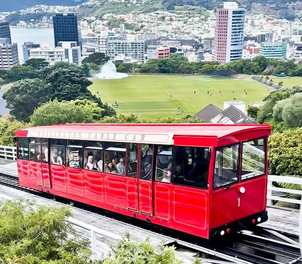 Wellington Cable Car: A Scenic Ride to the Stars