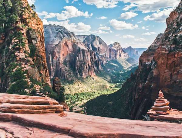 Angel’s Landing: A Thrilling Ascent - Zion National Park attractions