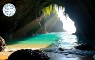 Mermaid Caves Hawaii: Hidden Secrets Only Locals Know (2025 Guide)
