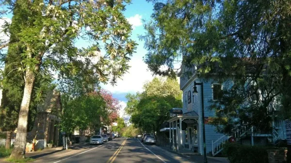 Murphys, weekend getaways in Northern California