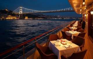 Unmissable Things to Do in Istanbul (And Where to Book Tickets)