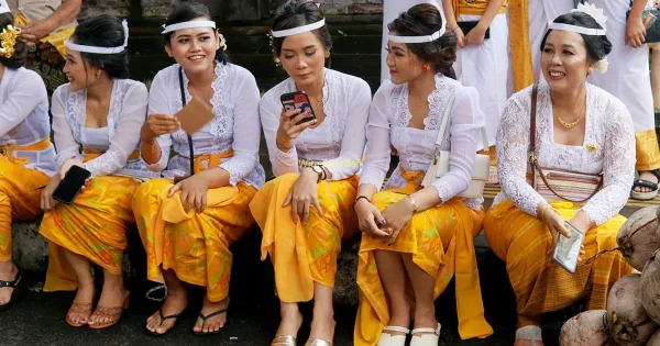 Temple-Appropriate Outfit