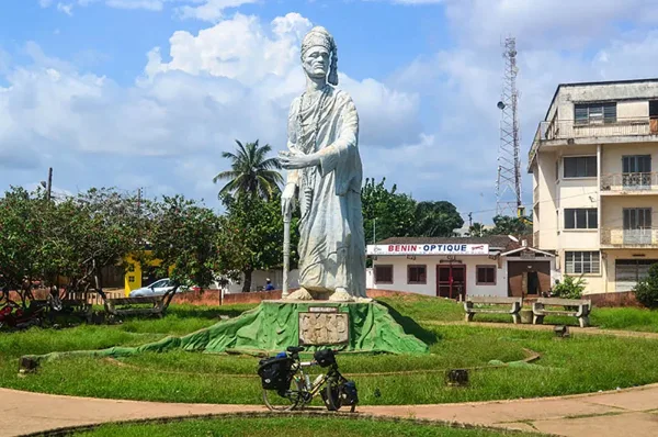 Jardin Place Jean Bayol, hidden gems in Porto-Novo