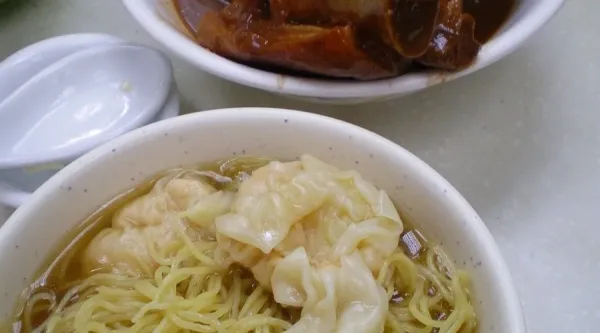 Wonton Noodles at Mak Man Kee
