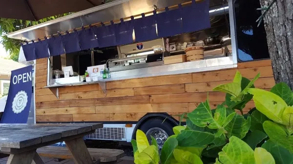 No. 7 Japanese Food Truck, Hawaii