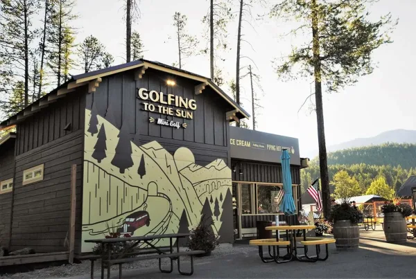 Mini Golf at Golfing to the Sun