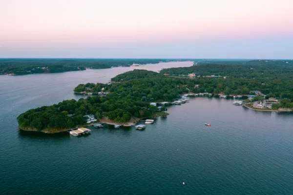 Lake of the Ozarks, Missouri, Kansas City getaways