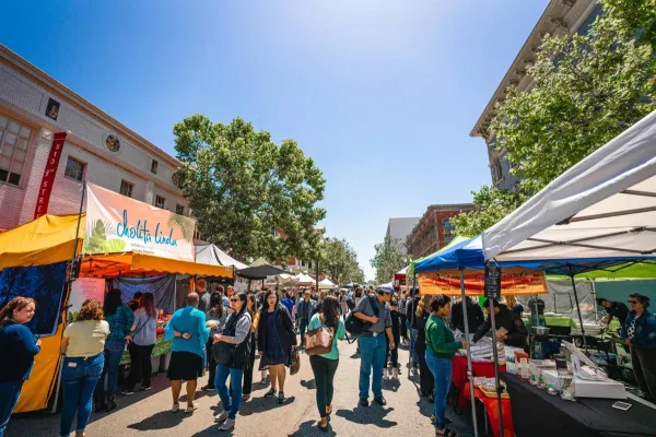 Oakland First Fridays, San Francisco food trucks