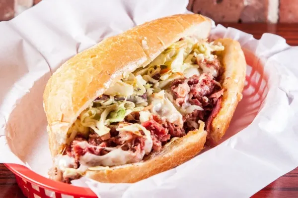 Tat’s Delicatessen, food trucks in Seattle