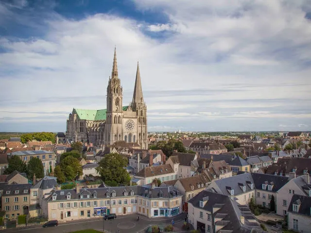 Chartres, weekend getaways from Japan
