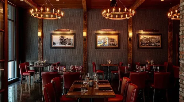 Nightcap at Oak Steakhouse Bar, dating ideas in Alexandria VA
