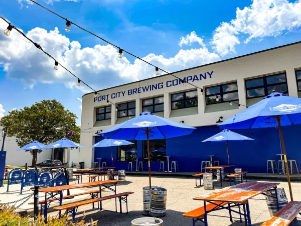 Craft Beer Tasting at Port City Brewing, romantic date ideas in Alexandria