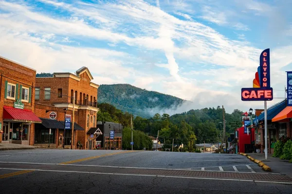 Clayton, small towns in Delaware