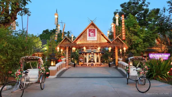 Khantoke Dinner at Khum Khan Toke, nightlife in Chiang Mai