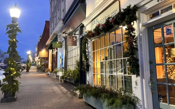 Litchfield, small towns in CT