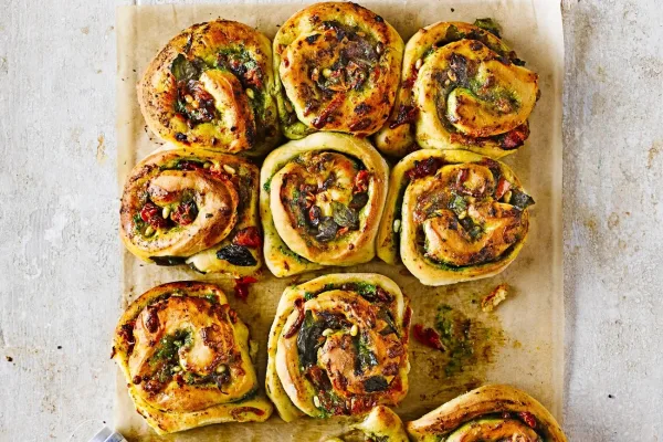 Cheese and Pesto Whirls, picnic food