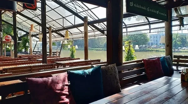 The Good View Bar and Restaurant, Chiang Mai