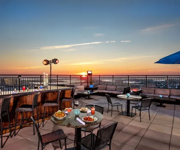 Unwind at The VÜE Rooftop Bar, dating in Atlantic City