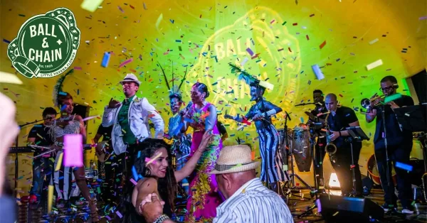 Salsa Dancing in Little Havana, dating in Miami