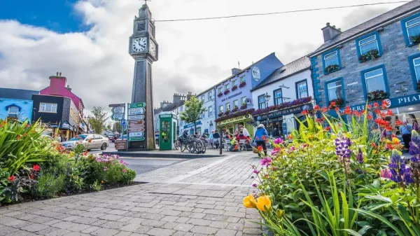 Westport, County Mayo, Dublin escapes