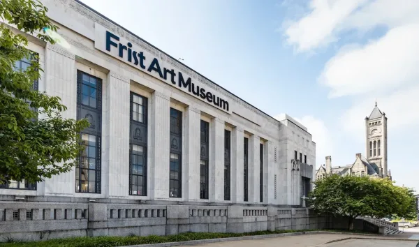 Visit the Frist Art Museum, romantic things to do in Nashville