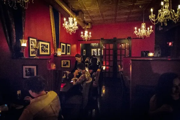 Share a Dessert at Better Than Sex, date night ideas in Savannah GA