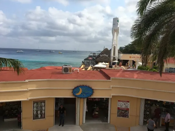 Royal Village Shopping Center, Cozumel Cruise Port