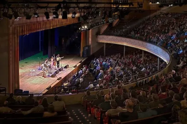 Catch a Show at the Ryman Auditorium, date night ideas in Nashville