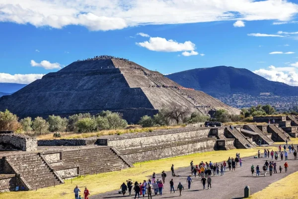 Teotihuacan: Ancient Pyramids and Aztec History, day trips from Mexico City