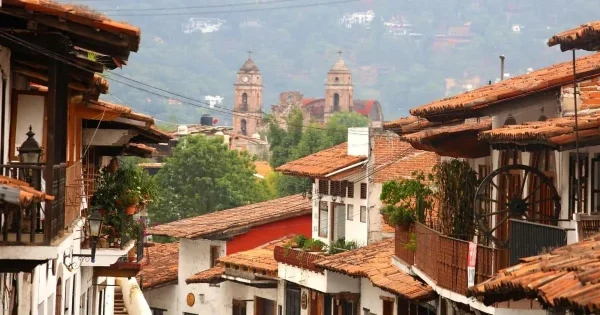 Valle de Bravo: Lake Activities and Monarch Butterflies, weekend trips from Mexico City
