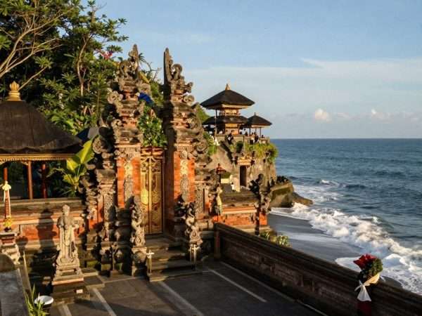 Pura Geger Temple overlooking the ocean near Geger Beach Pura Geger Temple overlooking the ocean near Geger Beach