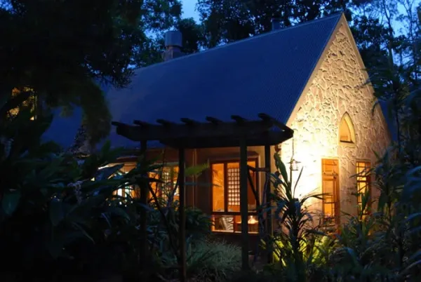Witches Falls Cottages, Tamborine, Brisbane escapes