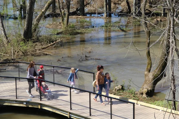 Explore Chattahoochee Nature Center, dating ideas in Atlanta