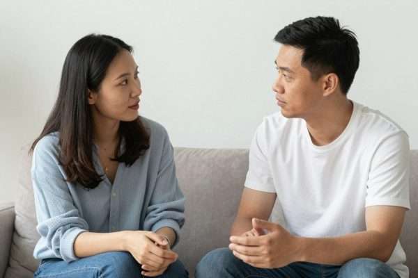 Couple demonstrating healthy relationship communication Couple demonstrating healthy relationship communication