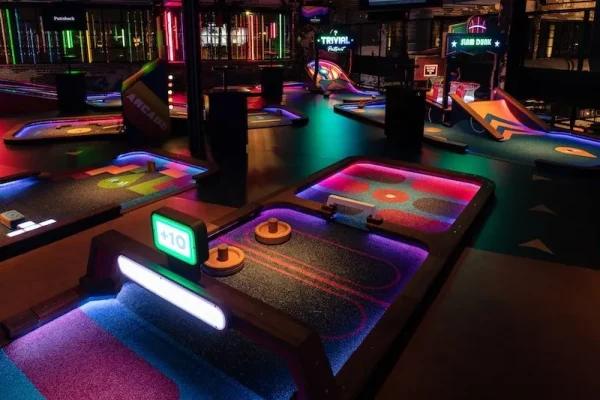 Tech-Driven Mini Golf at Puttshack, Atlanta date night ideas