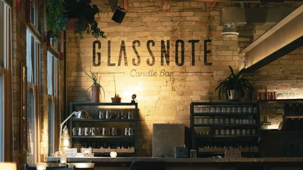 Create Custom Candles at Glassnote Candle Bar, date night ideas in Milwaukee