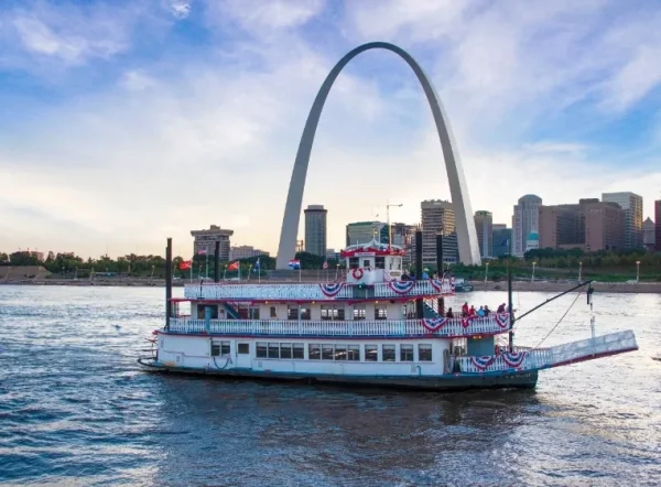 Mississippi Riverboat Cruise, date night ideas in St Louis