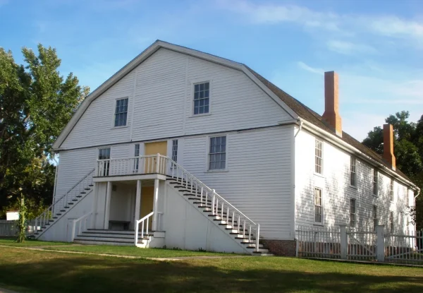 Bishop Hill, small towns to visit in Illinois