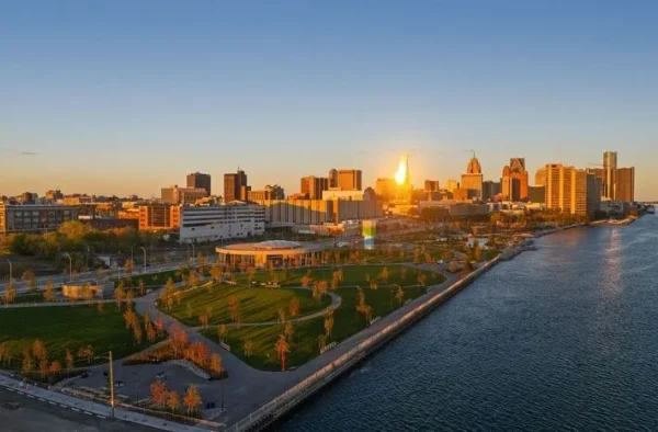 Detroit Riverwalk - Scenic Strolls, date night ideas Detroit