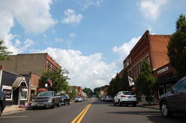 Roanoke, small towns in Indiana