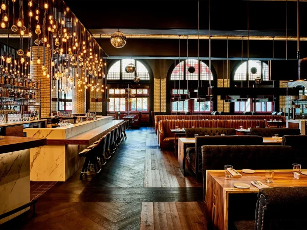 The Apparatus Room - Upscale Dining, dating in Detroit