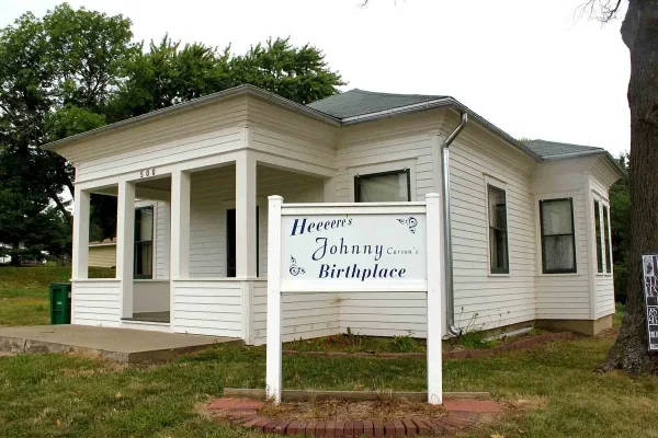 Corning: Birthplace of Johnny Carson, small towns in Iowa