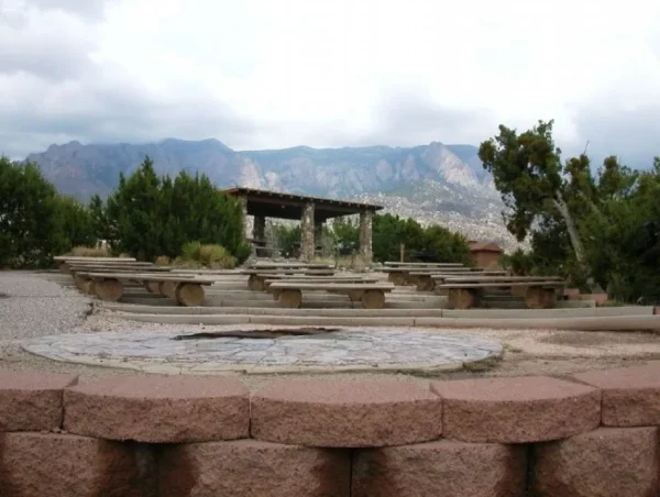 Picnic at Elena Gallegos Park, ABQ date night ideas