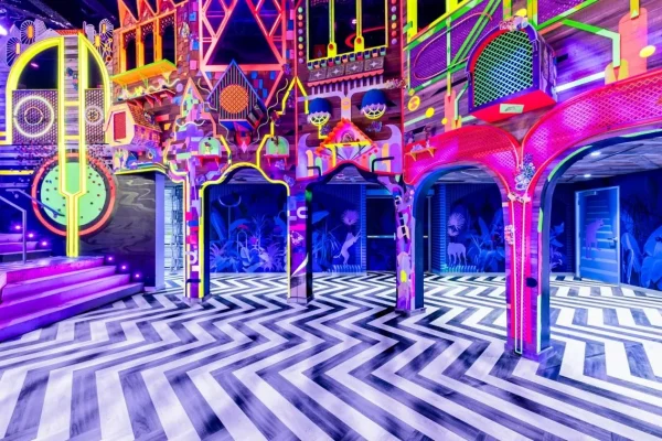 Meow Wolf Immersive Art Experience, date night ideas in Dallas