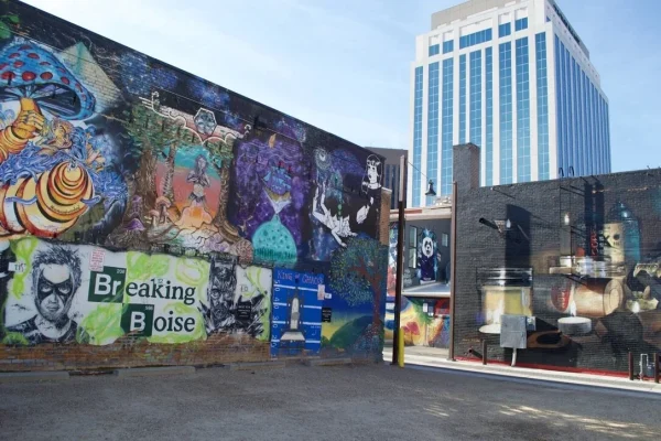 Art and Culture at Freak Alley Gallery, date night ideas in Boise