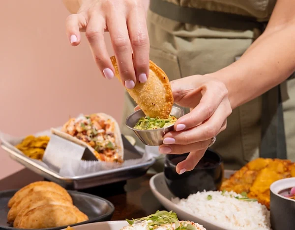 Caja Caliente, best takeout in Miami