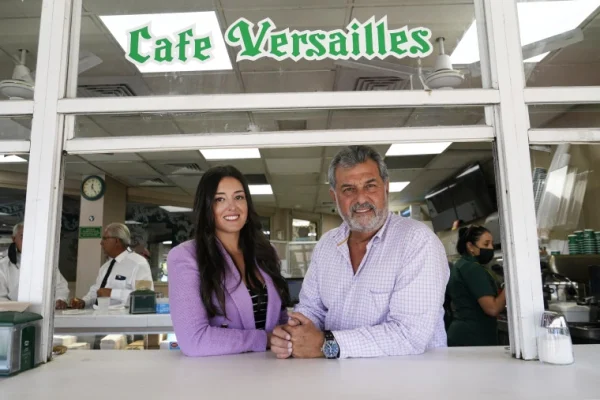 Versailles Restaurant, best takeout in Miami