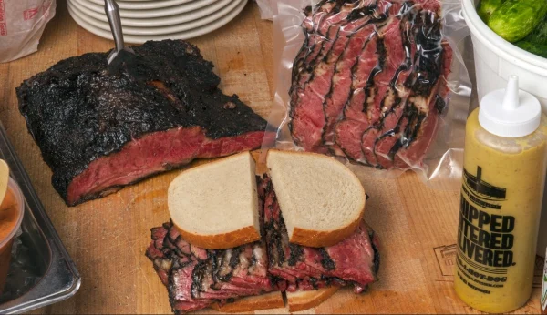 Katz's Delicatessen, best takeout in NYC